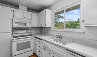 360 Coventry Pl, Ashland, OR 97520