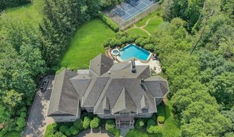 27 Marie Major Dr, Alpine, NJ 07620