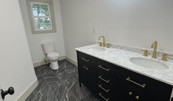 203 Lakeview Cir, Bean Station, TN 37708