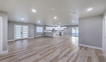 4724 Patterson Ave, Las Vegas, NV 89104