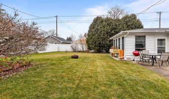 1920 E FRANCES St, Appleton, WI 54911