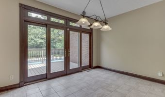 20 Forrests Edge Ct, Indianapolis, IN 46227