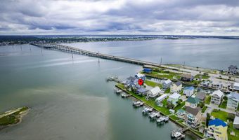 221 Smith St, Atlantic Beach, NC 28512