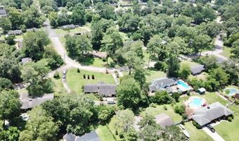 205 Valley Dr, Americus, GA 31709