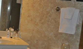 5046 9TH St S, Arlington, VA 22204