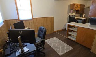 803 8th St SE, Austin, MN 55912