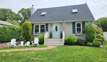 460 Schooner Ave, Jamestown, RI 02835