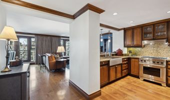 100 E Thomas Pl 3054, Week 7, Beaver Creek, CO 81620