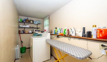 40581 N Sunset Dr, Antioch, IL 60002