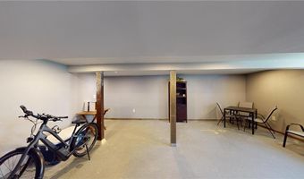 917 Valley Ave, Albert Lea, MN 56007