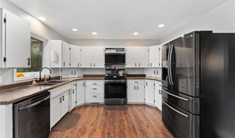 903 Roberts St, Altoona, WI 54720