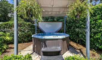 18 Sunset Pl, Hilton Head Island, SC 29926