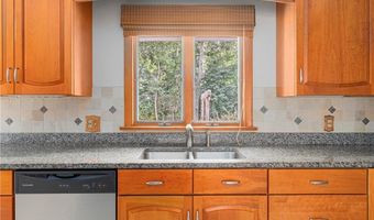 1251 Stony Ln, North Kingstown, RI 02852