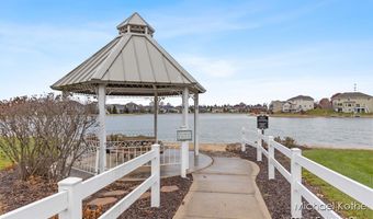 7443 Watermark Dr 32, Allendale, MI 49401