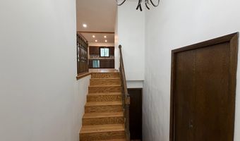 404 Cimarron Rd, Apple Valley, MN 55124