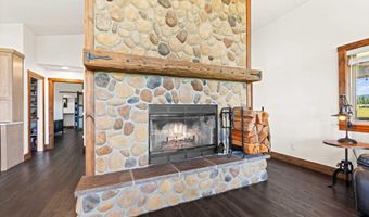 136 Goslin Loop, Cascade, ID 83611