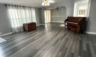 565 Southampton Blvd, Auburndale, FL 33823