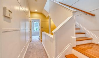 32 S REGESTER St, Baltimore, MD 21231