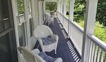 5 A114 N Apple Canyon Rd, Apple River, IL 61001