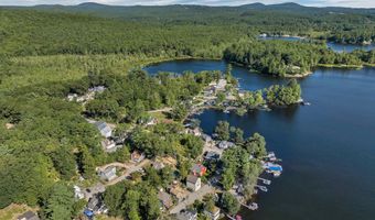 4 Milford St, Amherst, NH 03031