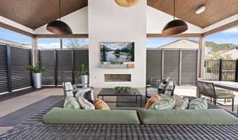 303 Citrine Trl, Fallbrook, CA 92028