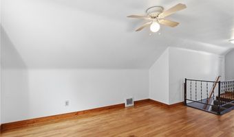 2536 Albrecht Ave, Akron, OH 44312