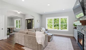 130 Jackson Schoolhouse Rd, Burrillville, RI 02859