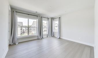 6934 RENITA Ln, Bethesda, MD 20817