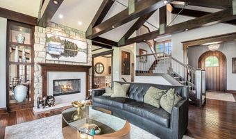 6457 Old Darby Trl NE, Ada, MI 49301