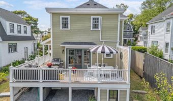 143 Maple St, Bangor, ME 04401