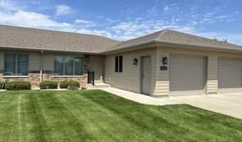 2519 Whisper Wind Dr, Aberdeen, SD 57401