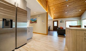 42981 N LAKE Ave, Antioch, IL 60002
