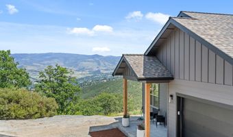 3060 Ashland Mine Rd, Ashland, OR 97520