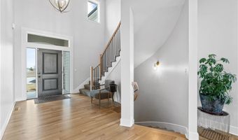 14616 Aspen Cir, Basehor, KS 66007