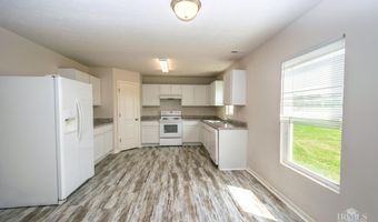 1389 N Gregg Dr, Albany, IN 47320
