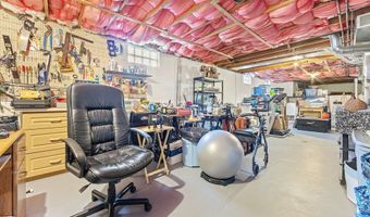 853 Fairway Dr, Alliance, OH 44601