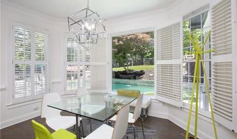 265 Oakhurst Leaf Dr, Alpharetta, GA 30004