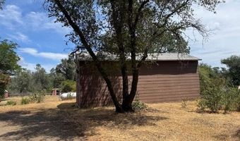 17300 Fuzzy Ln, Anderson, CA 96007