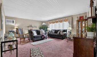 103 E 25TH St, Bayonne, NJ 07002