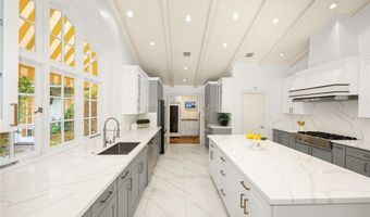 935 Fallen Leaf Rd, Arcadia, CA 91006
