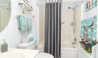 231 3RD INCLUDES ADJACENT LOT St W, Baldwin, FL 32234