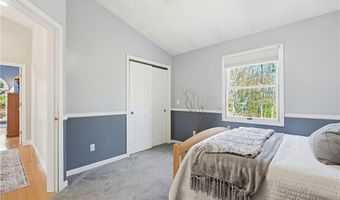 54 Paine Rd, Cumberland, RI 02864