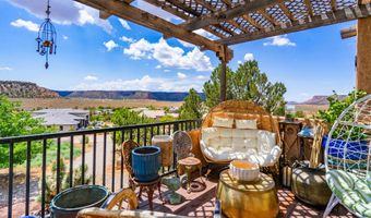 944 W Foothill Dr, Apple Valley, UT 84737