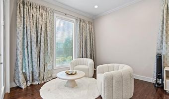 1706 Warwick Cir, Ardmore, OK 73401