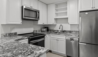 401 Bellevue Ave 214, Newport, RI 02840