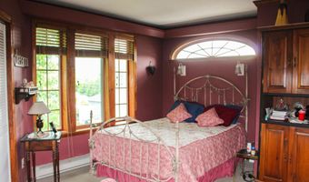 32 Hermanson St, Berlin, NH 03570