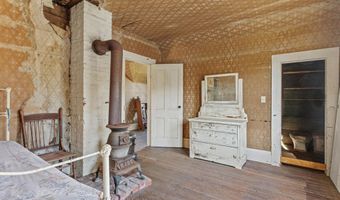 33850 East Ln, Albion, CA 95410