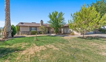 22935 Standing Rock, Apple Valley, CA 92307