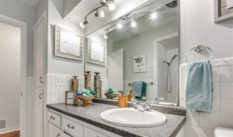 7613 NW 28th St, Bethany, OK 73008