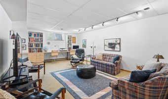 847 E WINDFIELD Pl, Appleton, WI 54911